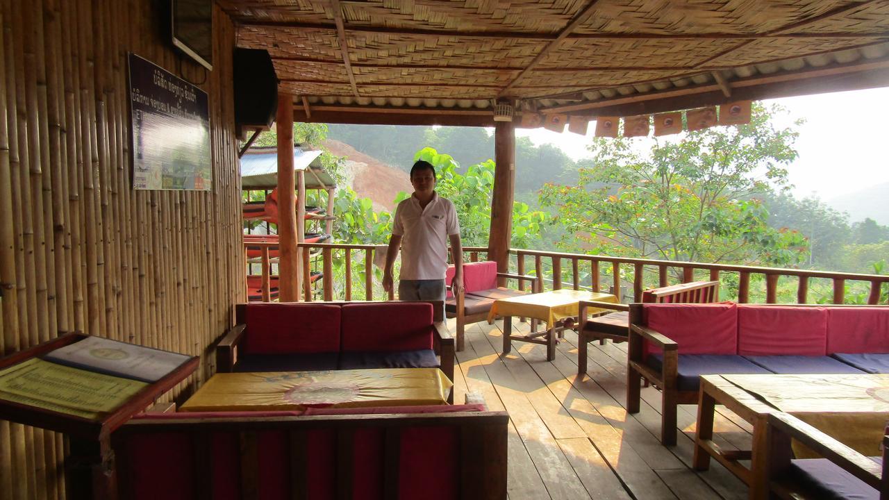 Chomdoy Bungalow & Restaurant หลวงน้ำทา ภายนอก รูปภาพ