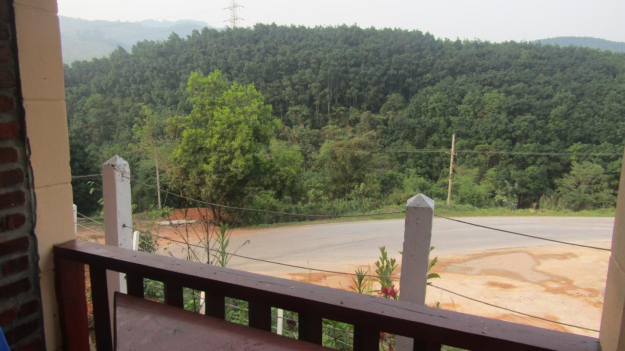 Chomdoy Bungalow & Restaurant หลวงน้ำทา ภายนอก รูปภาพ