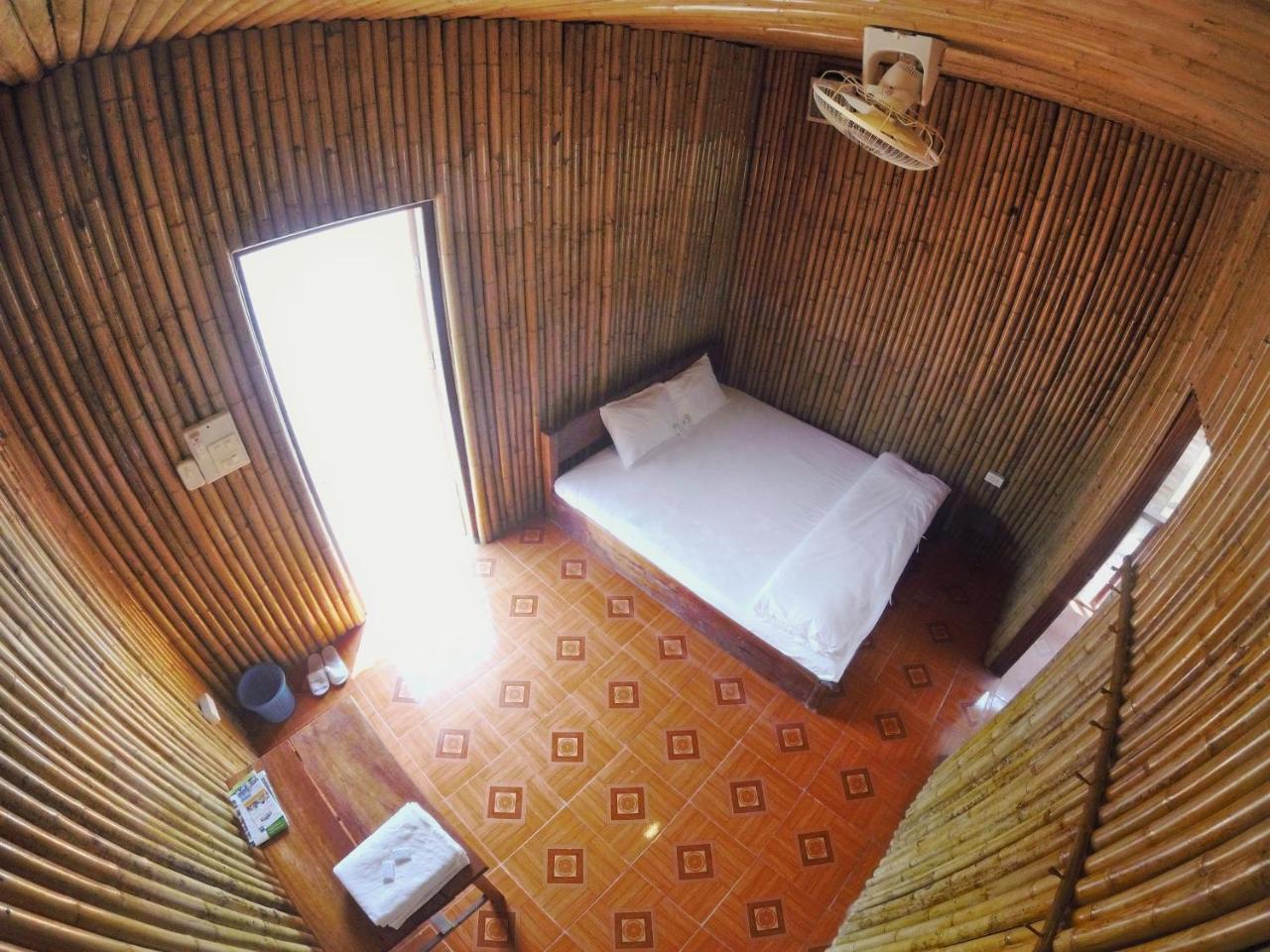 Chomdoy Bungalow & Restaurant หลวงน้ำทา ภายนอก รูปภาพ