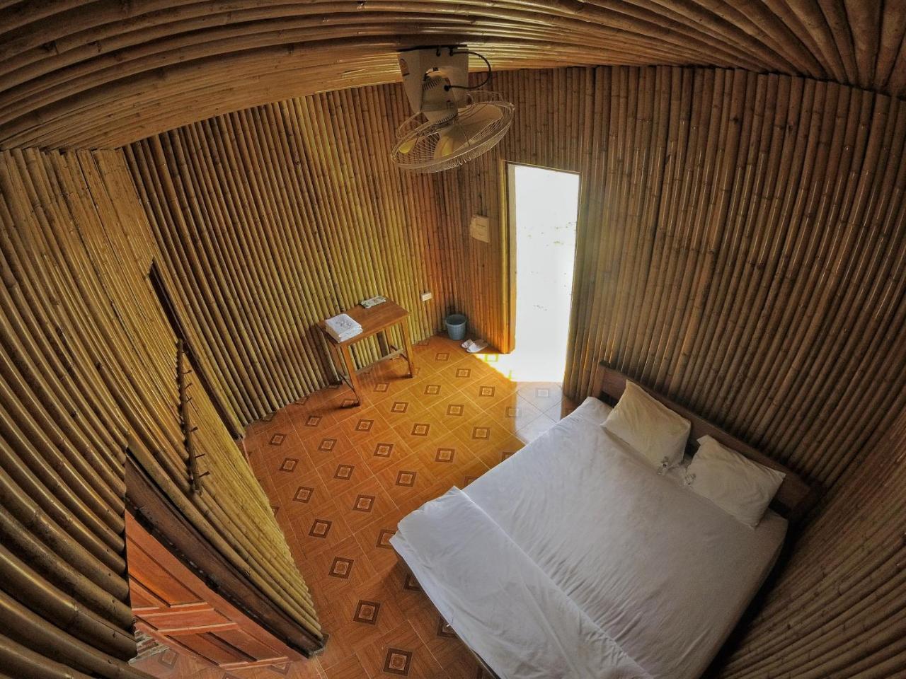 Chomdoy Bungalow & Restaurant หลวงน้ำทา ภายนอก รูปภาพ